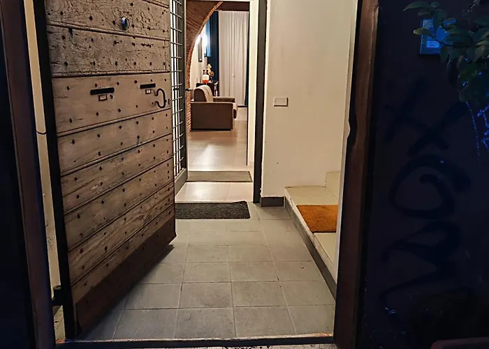 Trastevere Casa Renella 92 Апартаменты *