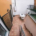 Apartment Trastevere Casa Renella 92